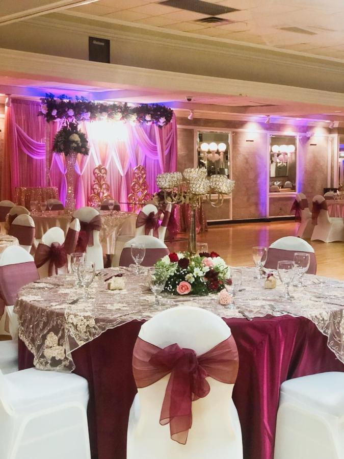 Victoria Palms Inn And Suites Donna Esterno foto