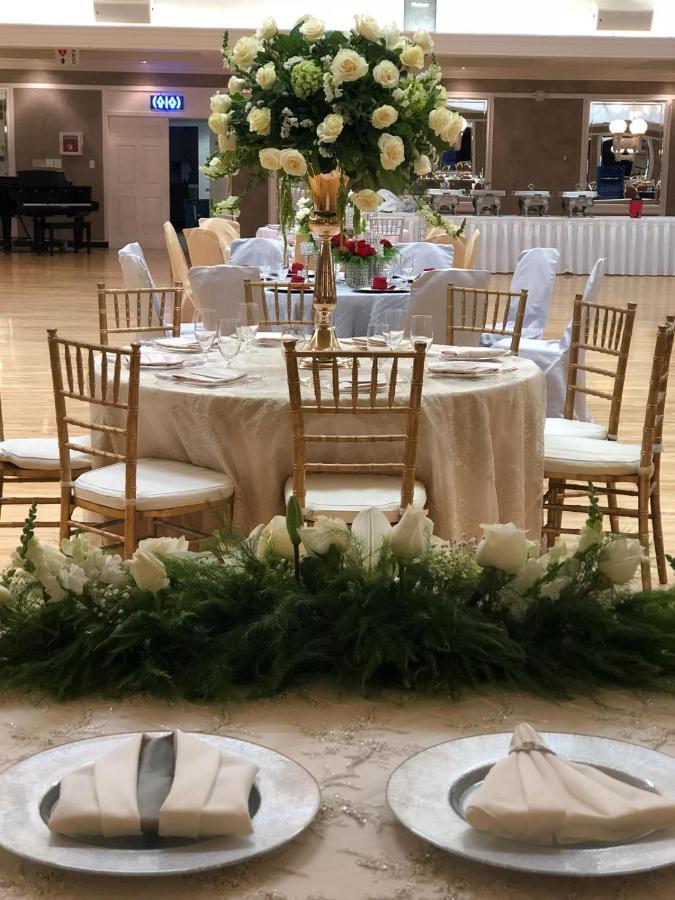 Victoria Palms Inn And Suites Donna Esterno foto
