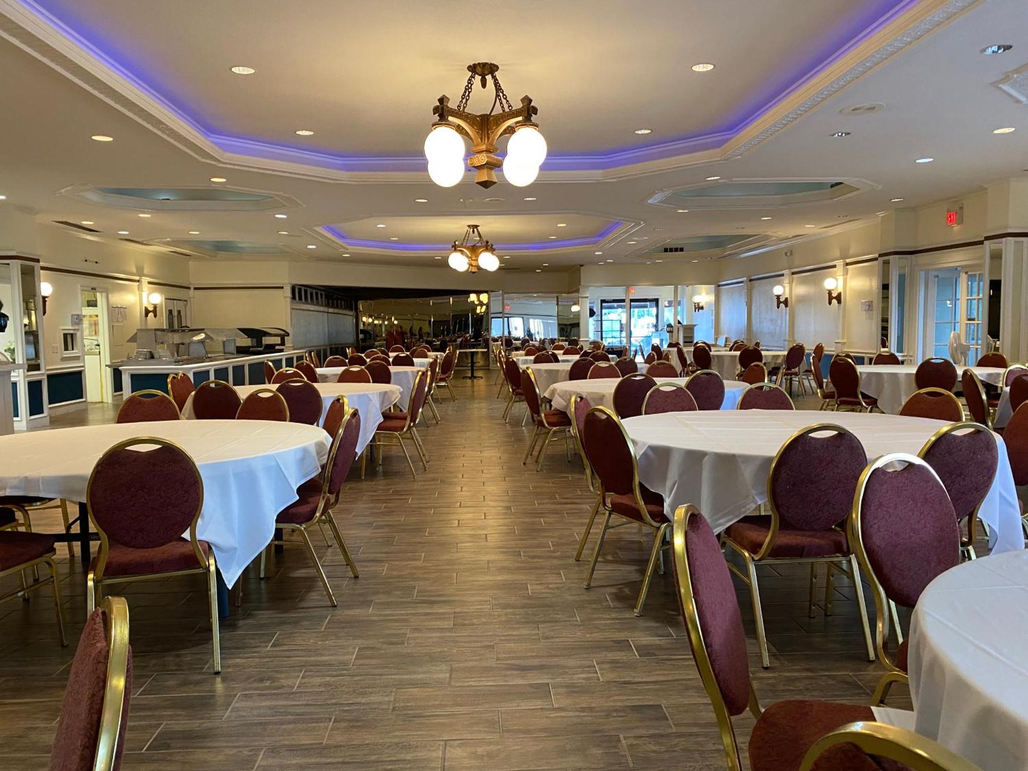 Victoria Palms Inn And Suites Donna Esterno foto
