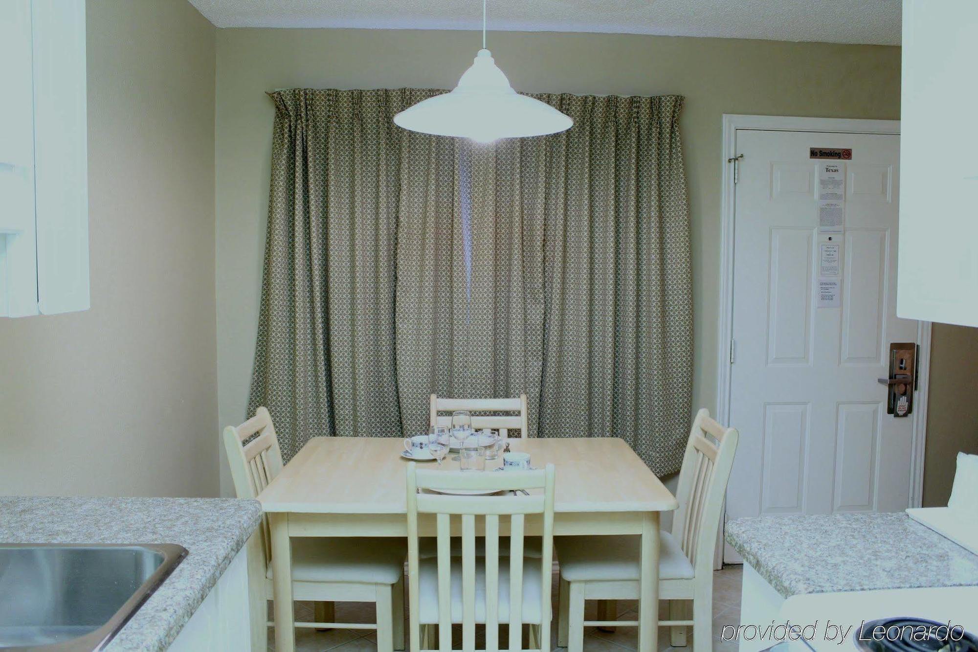 Victoria Palms Inn And Suites Donna Camera foto