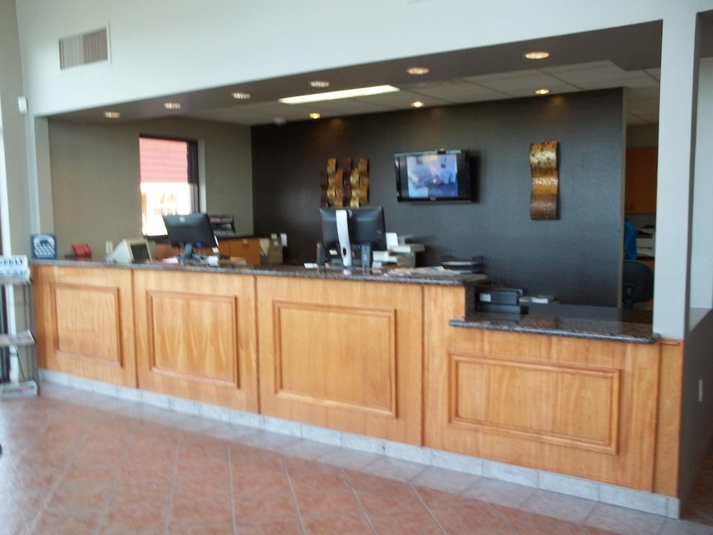 Victoria Palms Inn And Suites Donna Esterno foto